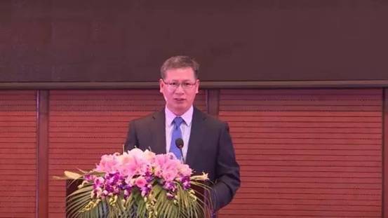 律新社3.jpg